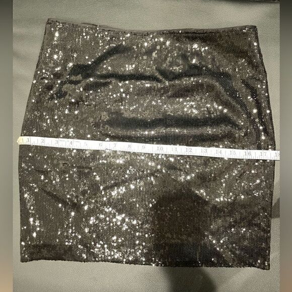 CACHE Sequined Mini Skirt - Picture 4 of 14